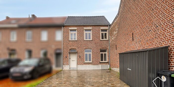 Maison 3 pièces à Nieuwstraat, Denderhoutem, à vendre