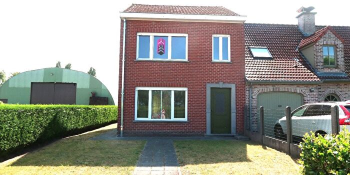Maison 3 pièces à louer à Stationsstraat, Jabbeke