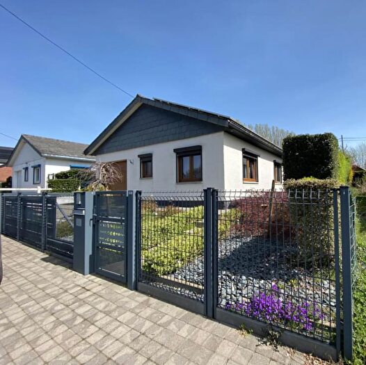 Maison 3 pièces à vendre à Rue les Acacias, Somzée