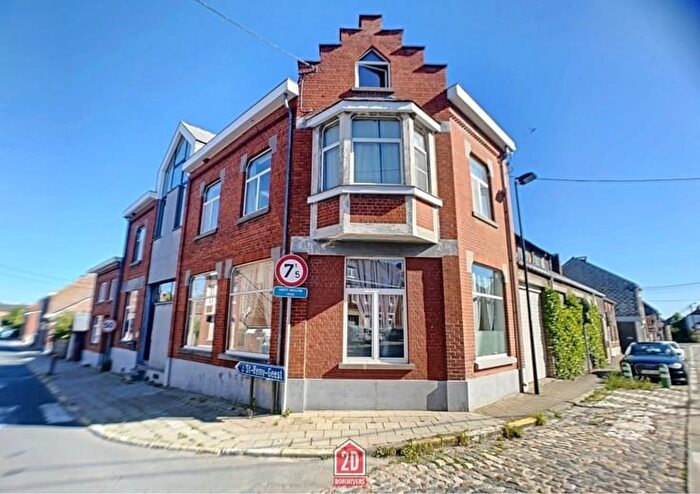 rue du Relais C, Zétrudlumay : Appartement 1 pièce à louer
