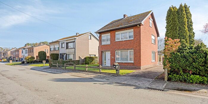 Maison 4 pièces à Gemeenteheide, Geel, à vendre