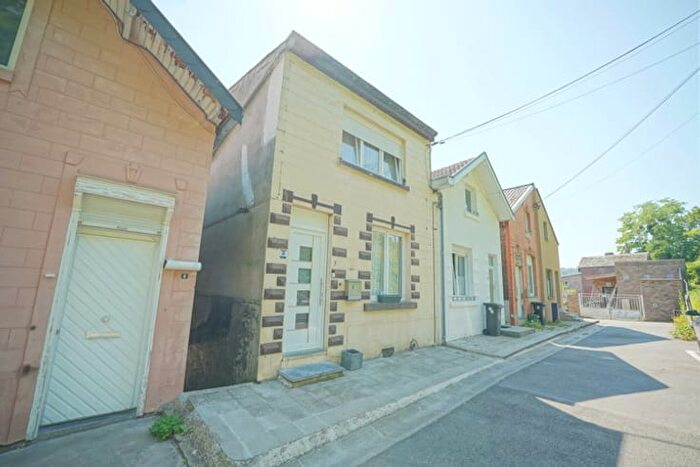 Rue Sentier de l'Ecole, Engis : Maison 2 pièces à louer