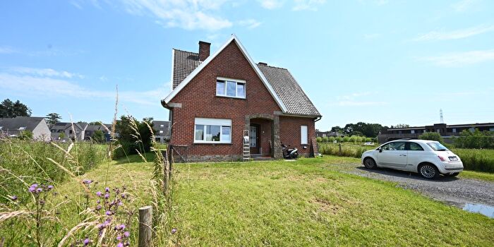 Maison 3 pièces à Hazelaarstraat, Izegem, à louer