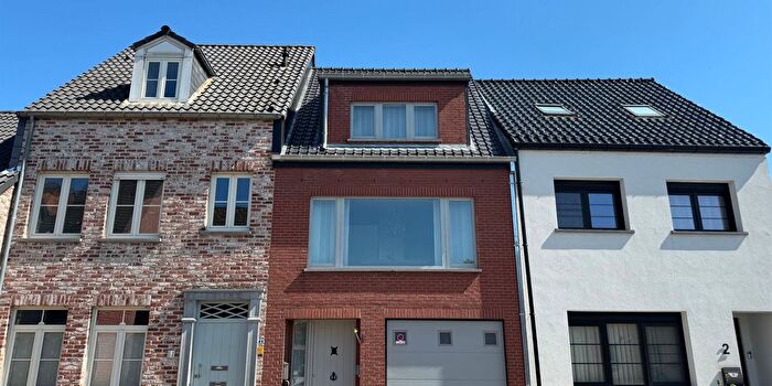 Maison 4 pièces à Oostervennestraat, Mol, à louer