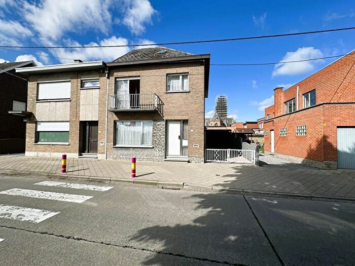 Maison 2 pièces à Meir, BUGGENHOUT, à vendre