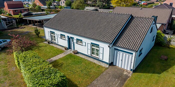 Maison 4 pièces à vendre à Hooidonk, Veerle