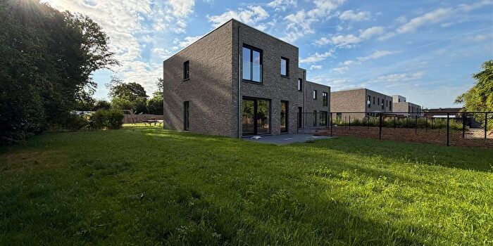 Maison 3 pièces à vendre à Beekstraat, Rotselaar
