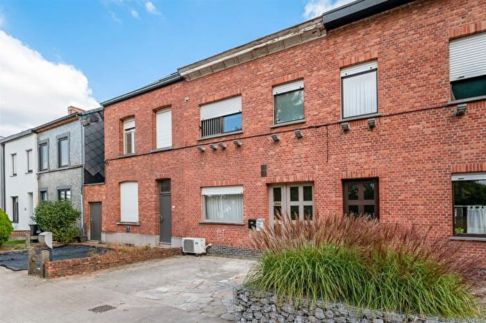 Maison 3 pièces à IJzerenveld A, SINTKATELIJNEWAVER, à vendre