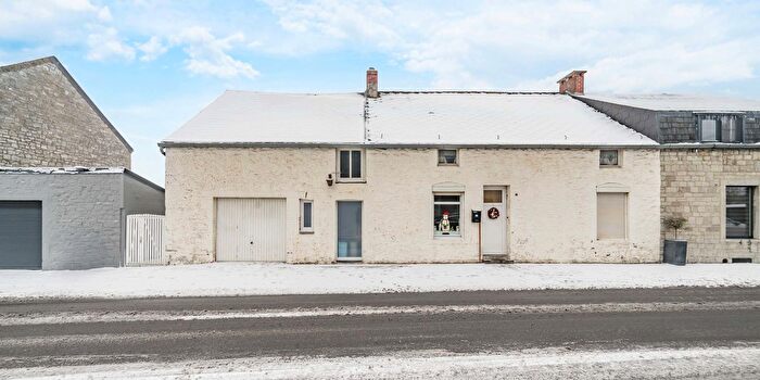 Maison 1 pièce à vendre à Rue des Roches, Cerfontaine