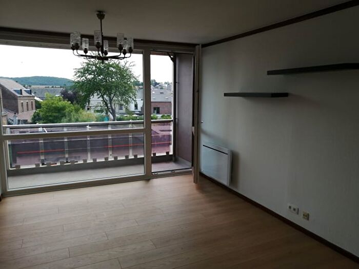 Appartement 1 pièce à louer à Rue Du Haut Cortil, JemeppesurSambre
