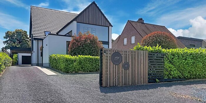 Gompelbaan, Mol : Maison 4 pièces à vendre