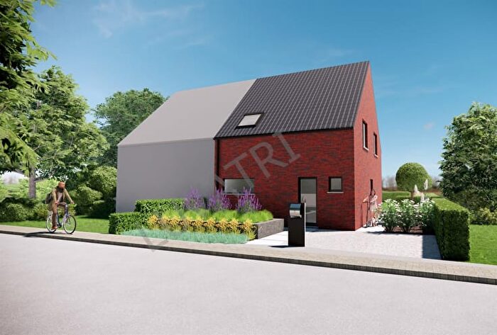 Maison 3 pièces à Hannuitsesteenweg, TIENEN, à vendre