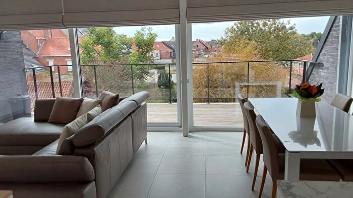 Izegemsestraat, SintElooisWinkel : Appartement 2 pièces à vendre