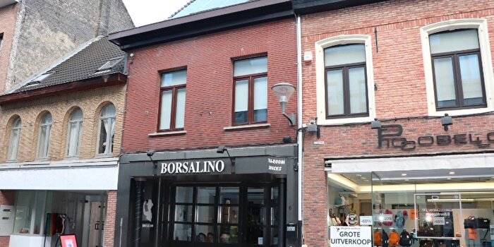 Hoogstraat, Boom : Maison 2 pièces à vendre