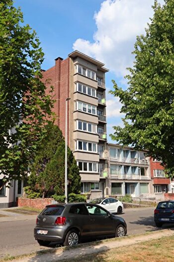 Avenue Des Tilleuls, Liège : Maison 7 pièces à vendre