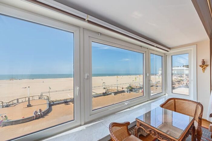 Appartement 10 pièces à vendre à Albert I Promenade, Oostende