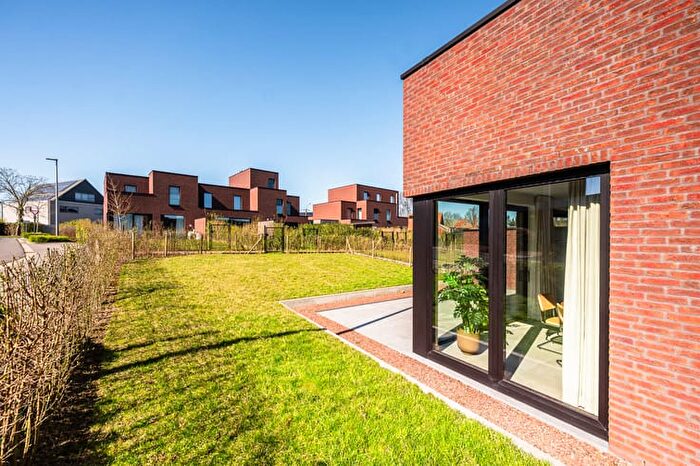 Maison 4 pièces à Prinsestraat, Kortrijk, à vendre
