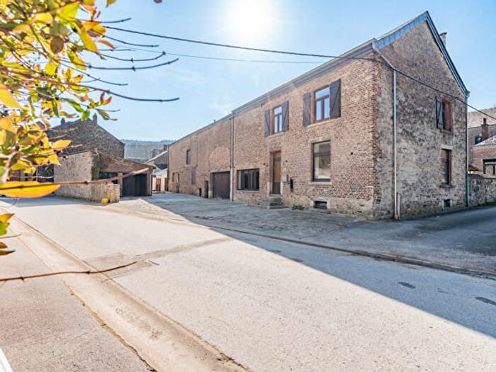 Rue de la Wamme, Rochefort : Maison 2 pièces à vendre