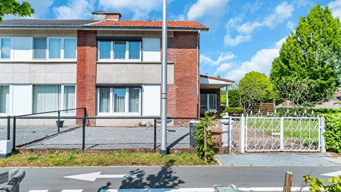 Thomasboslaan, Maasmechelen : Maison 3 pièces à vendre