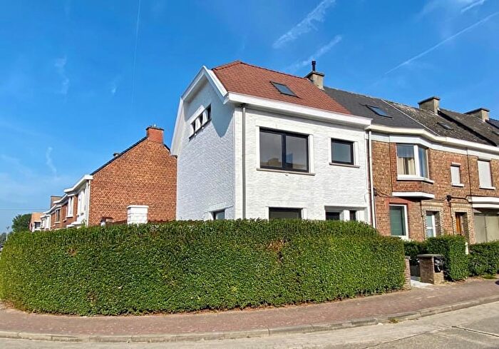 Maison 3 pièces à louer à Ernest Solvaystraat, RONSE