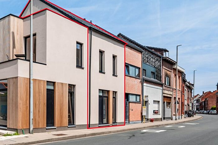 Maison 4 pièces à vendre à Steenweg op Oosthoven, Turnhout