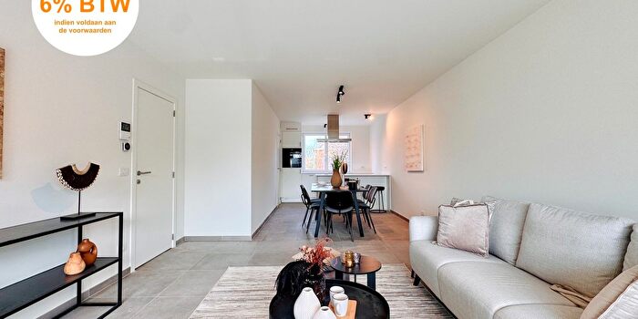 Gistelse Steenweg, SintAndries : Appartement 2 pièces à vendre