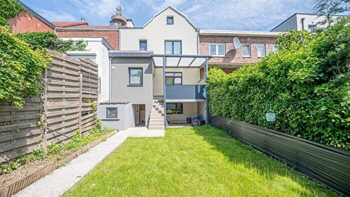 Maison 3 pièces à Rue Léopold Thonon, LIERS, à vendre