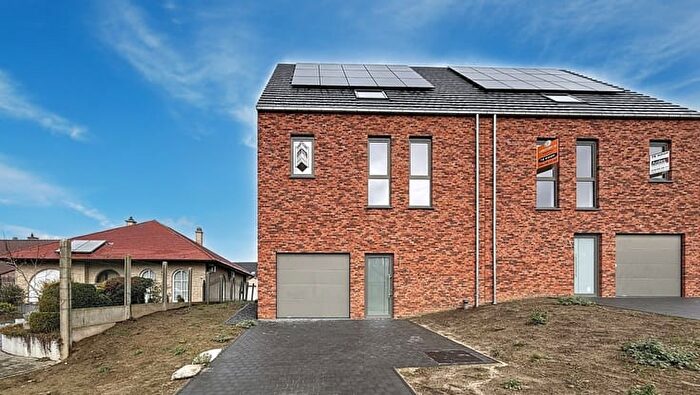 Maison 14 pièces à Oude Baan, Linden, à vendre