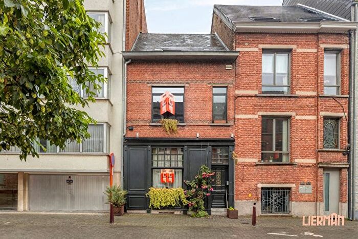 Maison 6 pièces à Arbeidstraat, Aalst, à vendre