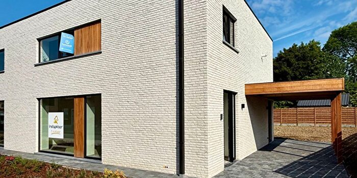 RollegemKapelsestraat b, SintElooisWinkel : Maison 3 pièces à vendre