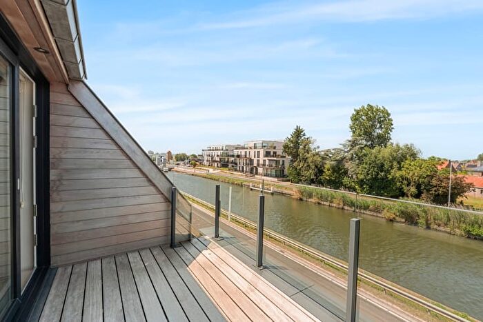 Appartement 11 pièces à vendre à Vaartstraat, Oudenburg