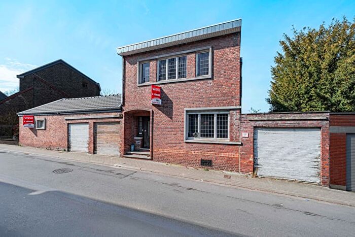 Maison 15 pièces à vendre à De Liège, Vottem