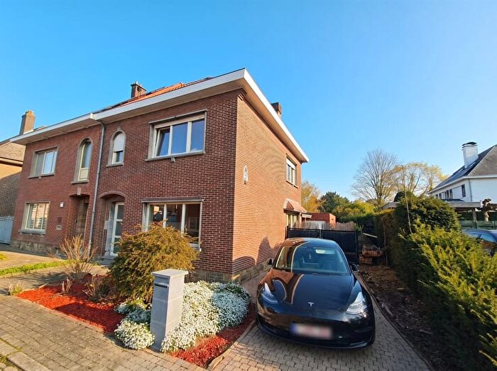 Stoofstraat, MERCHTEM : Maison 3 pièces à vendre