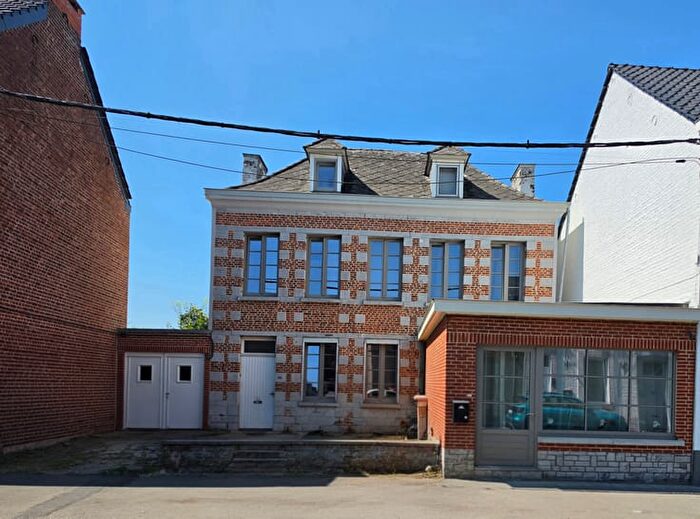 Maison 4 pièces à Chemin De La Procession, Mons, à vendre