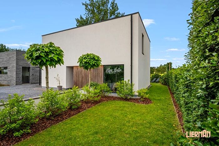 Houtemstraat, Oosterzele : Maison 5 pièces à vendre