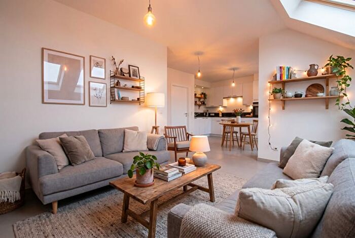 Appartement 2 pièces à Kerkstraat, SintGillisWaas, à louer