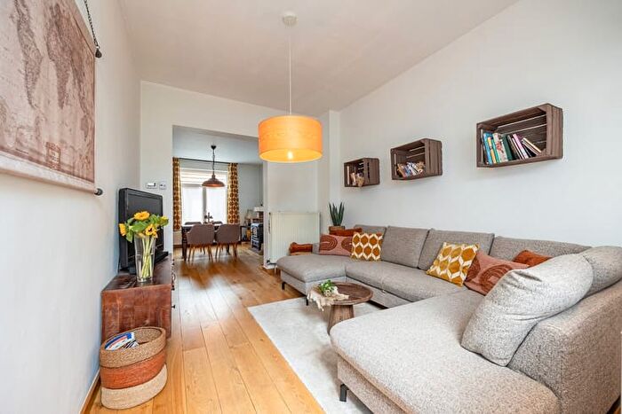 Maison 4 pièces à OnzeLieveVrouwstraat, GRIMBERGEN, à vendre