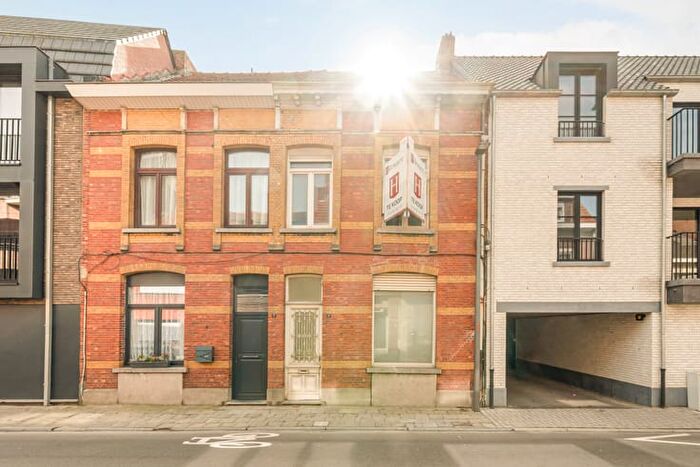 Koning Albertstraat, Turnhout : Maison 3 pièces à vendre