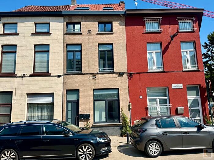 Appartement 4 pièces à Victor Frisstraat, Gent, à louer