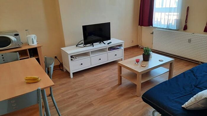 Appartement 4 pièces à Rue Des Champs, Liège, à louer