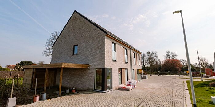 Maison 4 pièces à Meibosstraat, Torhout, à vendre