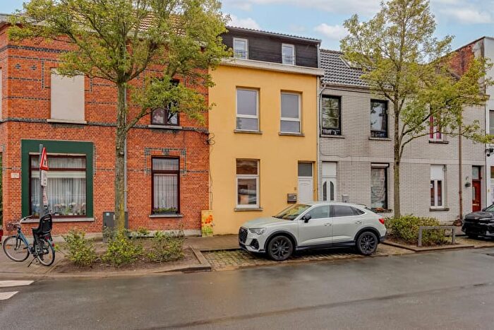 Maison 3 pièces à vendre à Heirmanstraat, MERKSEM