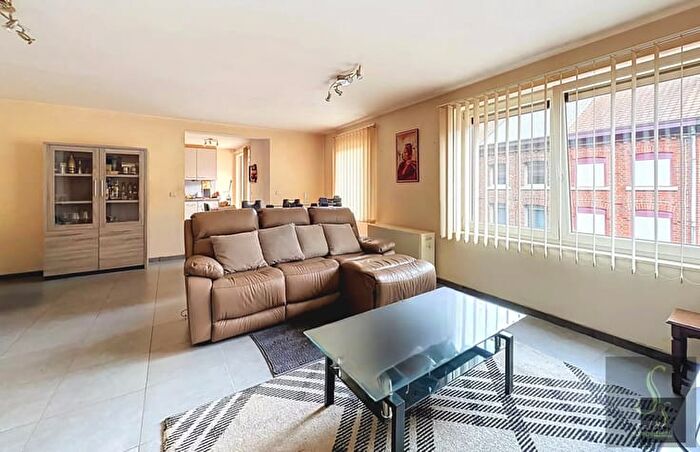 Appartement à louer à RUE DE RESSAIX BIS B, Binche