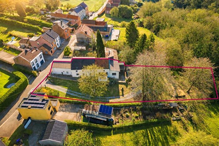 Rue du Bec, SaintGeorgessurMeuse - Maison 4 pièces à vendre