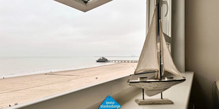 Zeedijk, Blankenberge : Appartement 3 pièces à vendre
