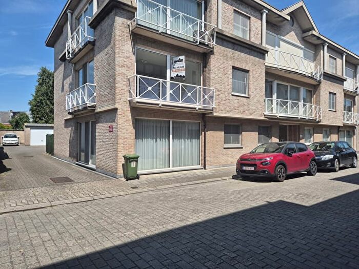Hovenierstraat, WETTEREN : Appartement 2 pièces à louer