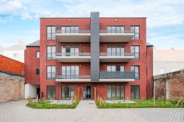Appartement 9 pièces à vendre - Rue Rodolphe Delval, Trazegnies