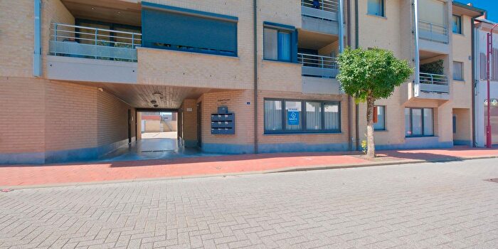 Marktstraat, Lichtervelde : Appartement 1 pièce à louer