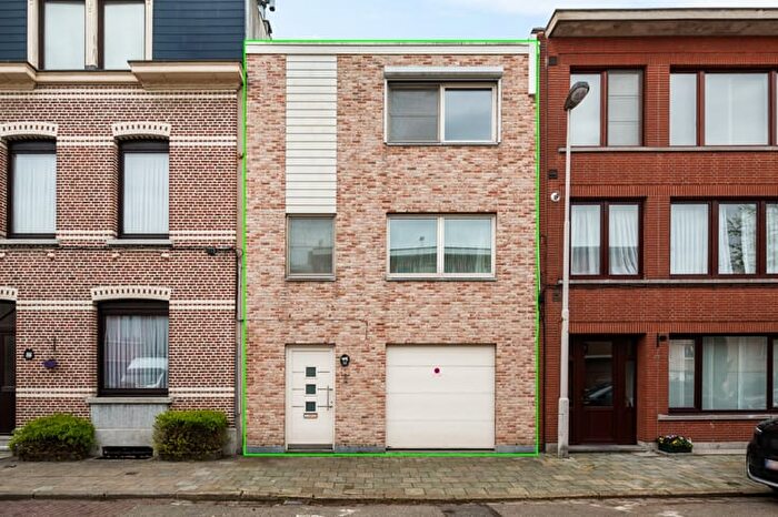 Maison 13 pièces à Jules Steursstraat, Deurne, à vendre