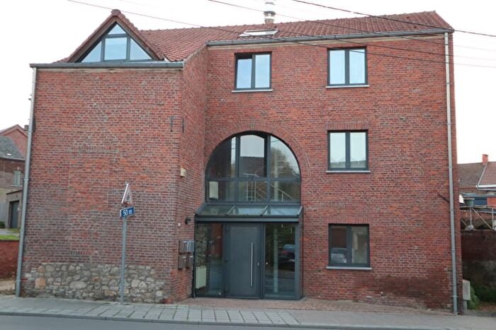 Rue De Nalinnes, Charleroi - Appartement 6 pièces à louer